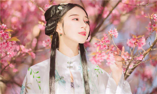 田林供卵试管婴儿：助您实现家庭梦想的科学方案
